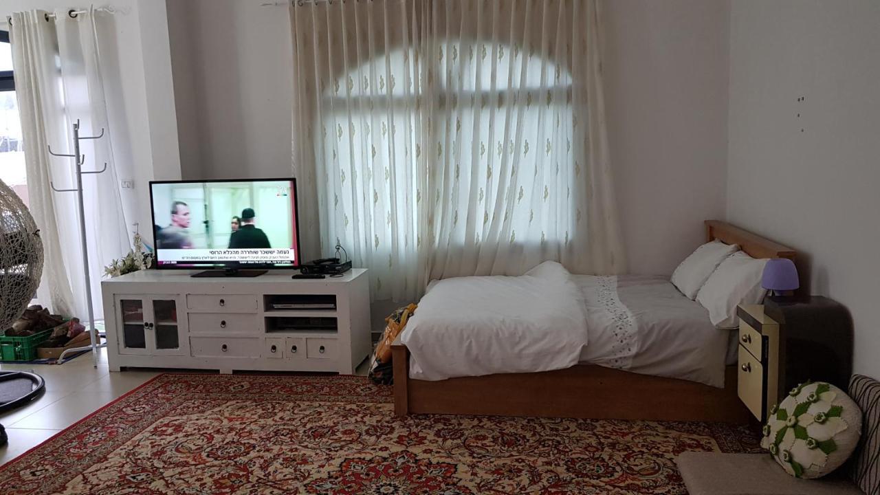 Hermon Accommodation 迈季代勒舍姆斯 外观 照片
